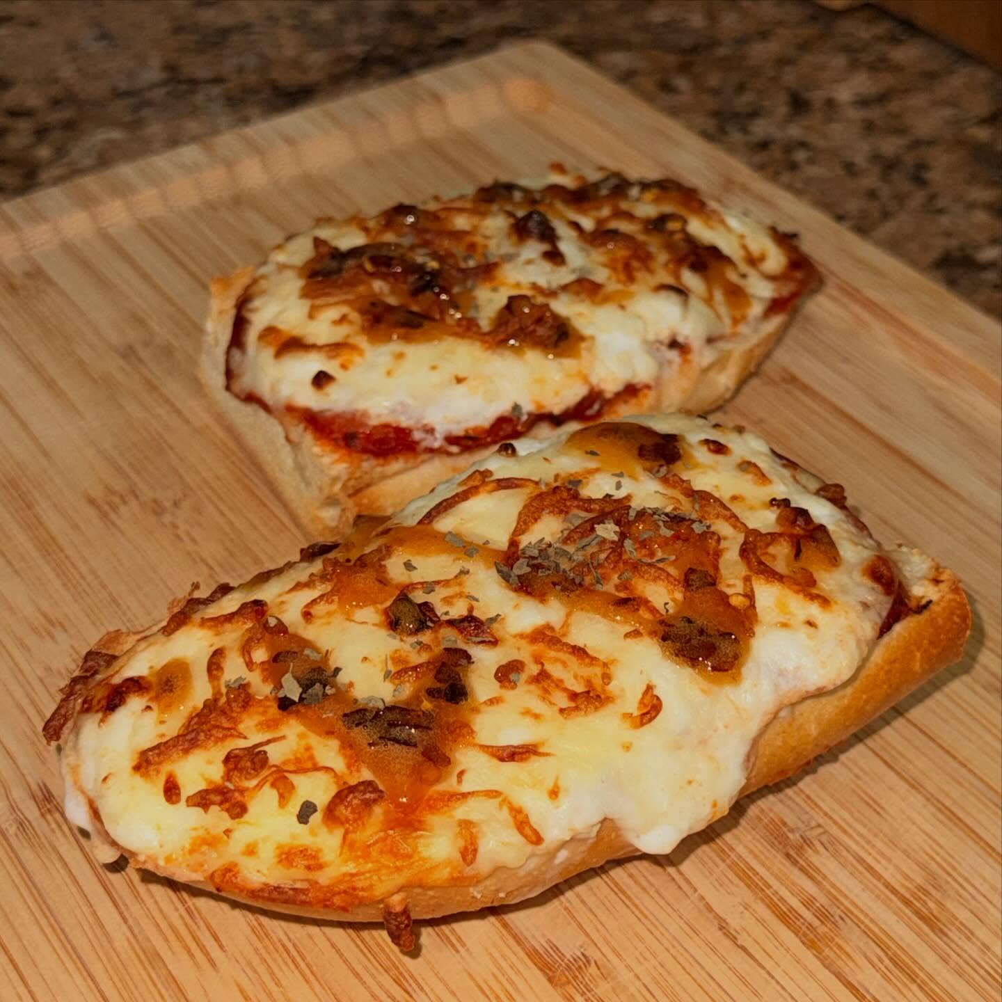 hot honey cottage cheese pizza toast
