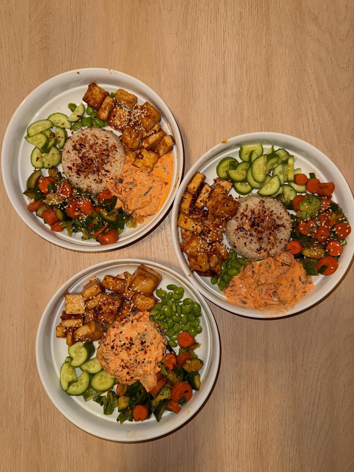 spicy kimchi tofu bowls