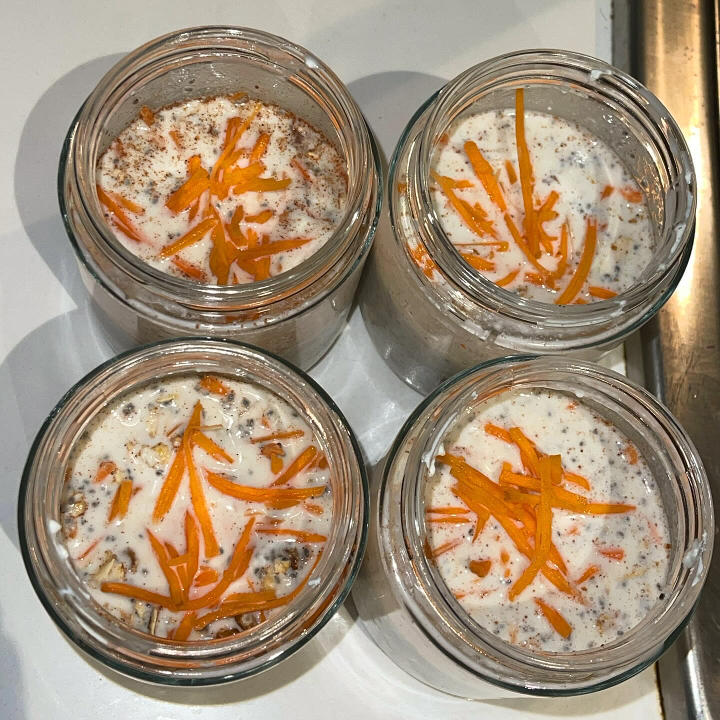 carrot cake overnight oats