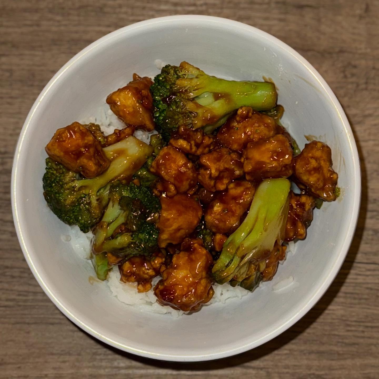 sticky garlic tofu