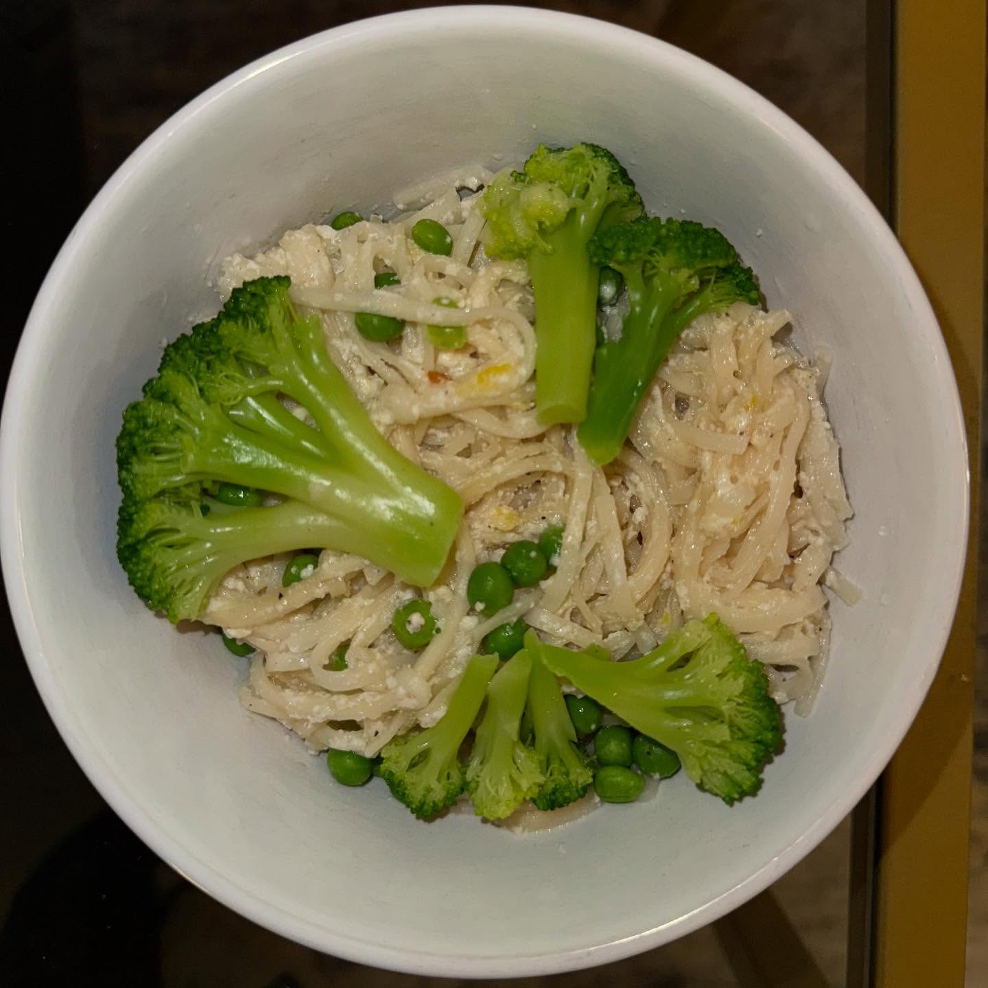 Lemon Ricotta Pasta with Garlic