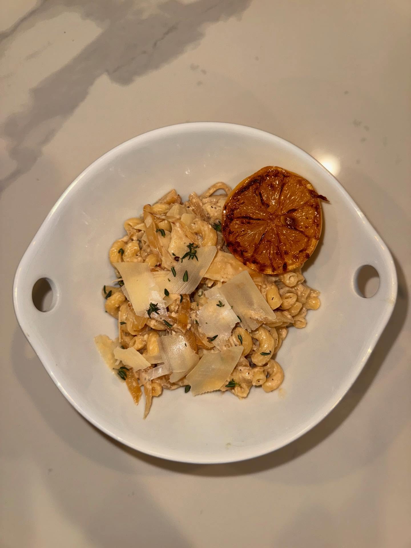 creamy french onion pasta (high protein)