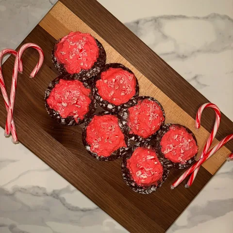 chocolate peppermint crinkle cookies